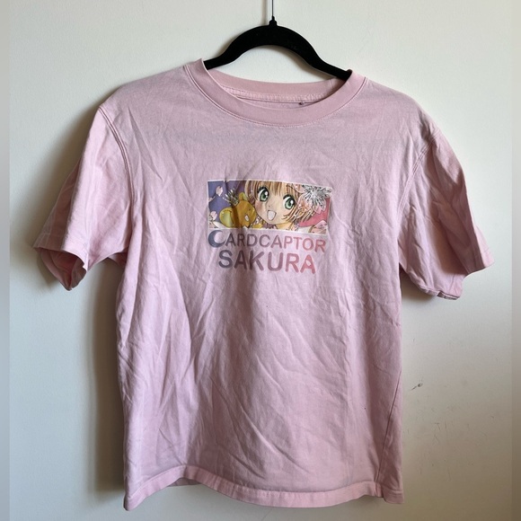 Uniqlo x Card Captors Sakura The world of Clamp Pink Tee size small - Picture 1 of 5